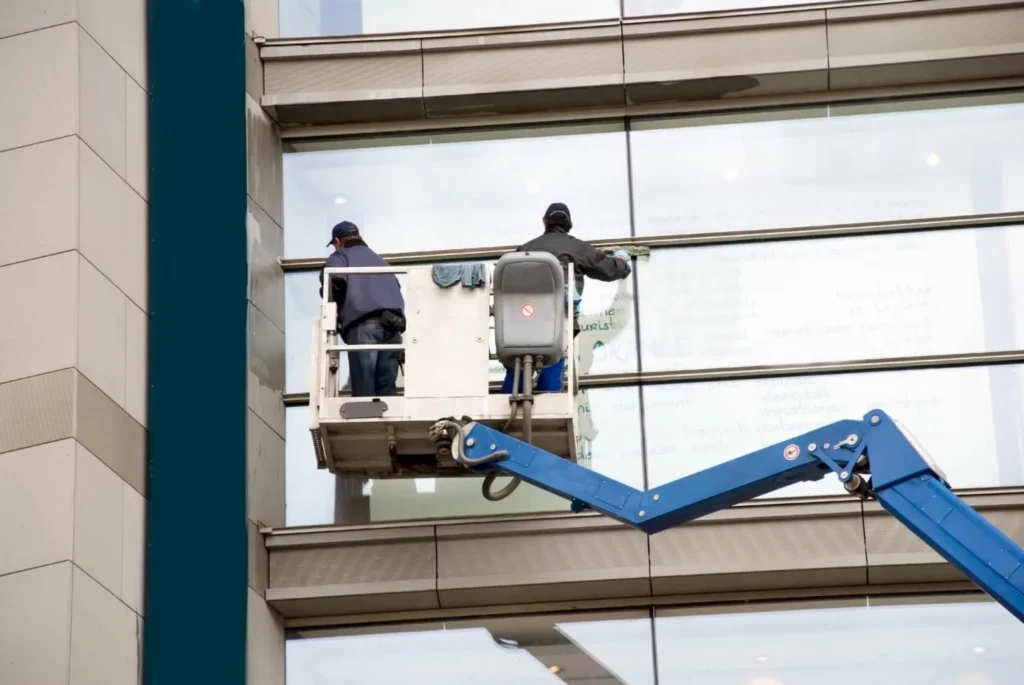 Window & Glass Cleaning
